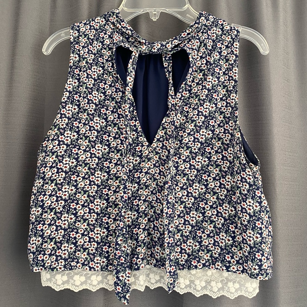 Floral crop top
